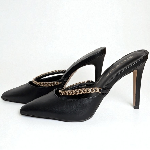 BCBGeneration Havinda Chain Mules Mismatched L 6.5 R 6 Black Heels - Picture 1 of 9